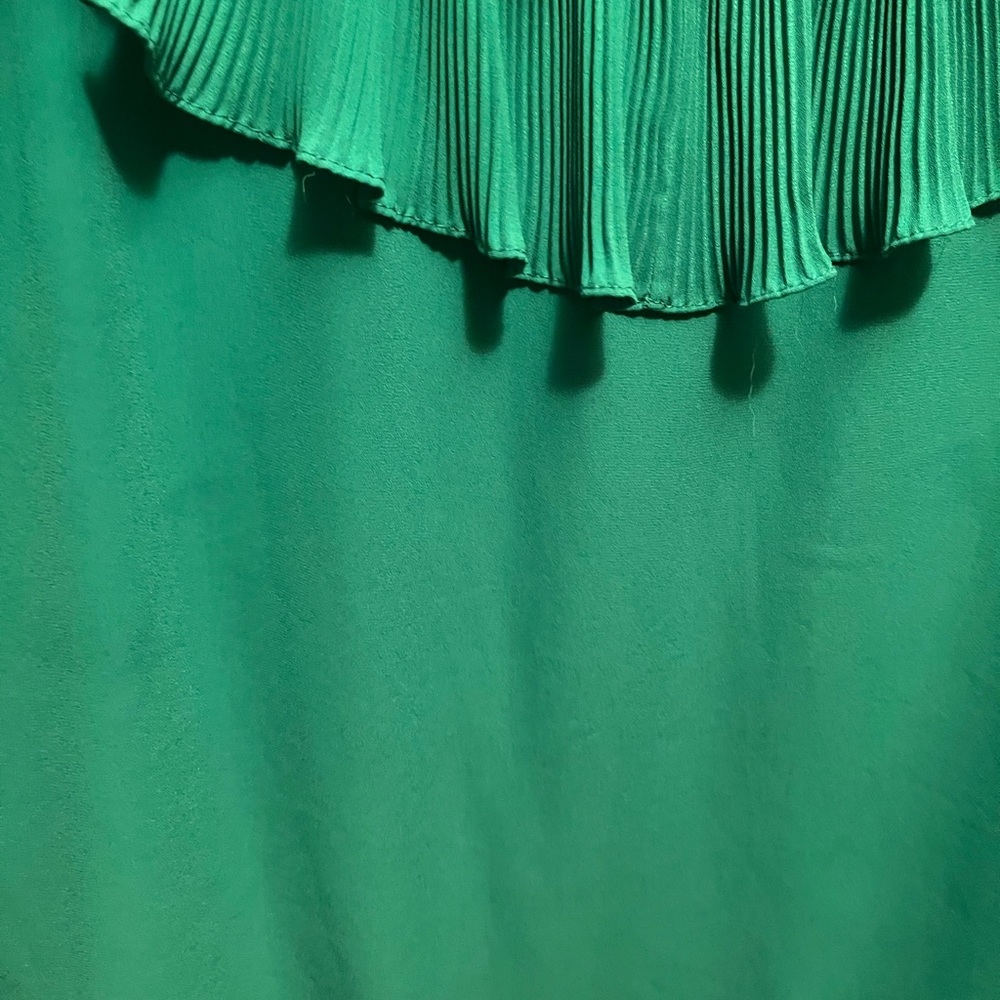 Green blouse size xl